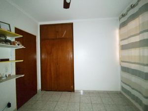 Image 21 - 922755