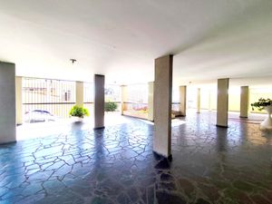 Image 36 - 922755