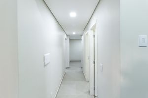 Image 7 - 922756