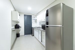 Image 32 - 922756