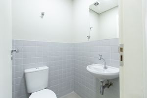 Image 8 - 922756