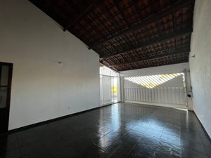 Image 2 - 922759