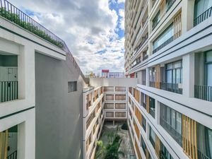 Image 1 - 922762