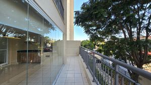 Image 10 - 922763
