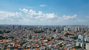 Image 11 - 922771
