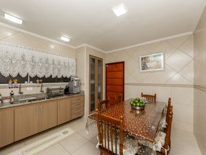 Image 25 - 922775