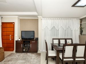 Image 32 - 922775