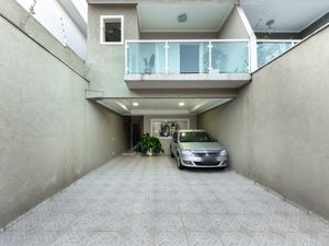 Image 35 - 922775