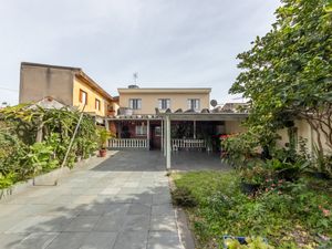 Image 24 - 922782