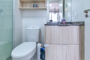 Image 30 - 922784