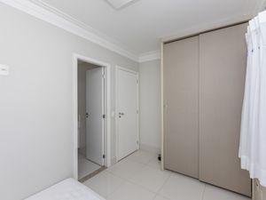 Image 17 - 922789