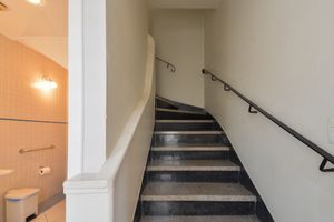 Image 8 - 922791