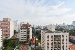 Image 9 - 922804