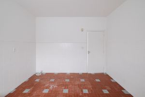 Image 4 - 922807