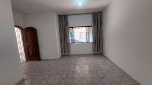 Image 4 - 922824