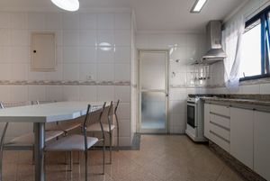 Image 39 - 922830
