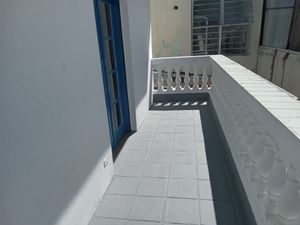 Image 3 - 922832