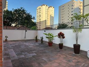 Image 4 - 922841