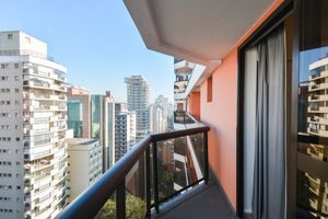 Image 30 - 922842