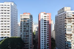 Image 5 - 922842