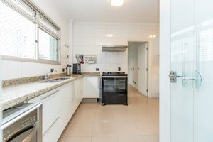 Image 27 - 922851