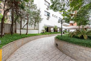 Image 51 - 922851