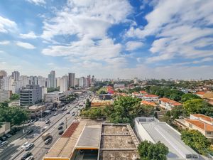 Image 1 - 922852