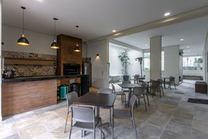 Image 27 - 922853
