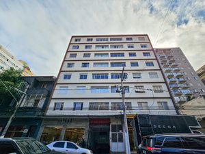 Image 1 - 922854