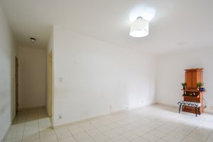 Image 3 - 922855