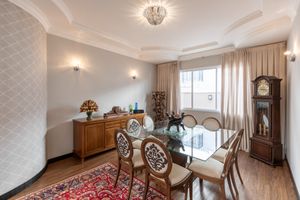 Image 19 - 922858