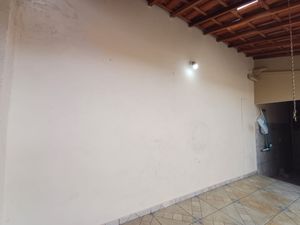 Image 26 - 922860