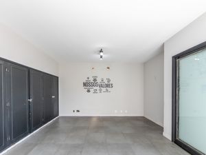 Image 22 - 922864