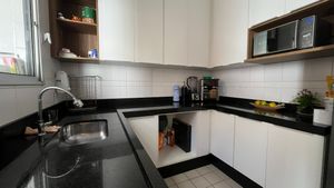 Image 32 - 922870