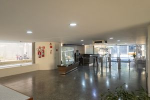 Image 22 - 922873