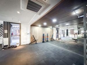 Image 33 - 922874