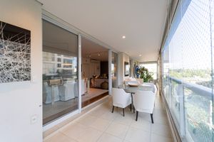Image 10 - 922876
