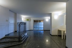 Image 14 - 922885