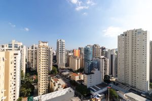 Image 9 - 922886