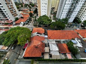 Image 11 - 922890
