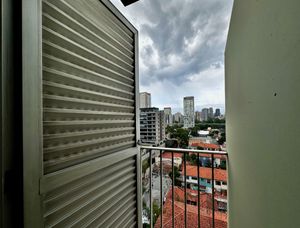 Image 30 - 922890