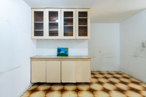 Image 11 - 922893