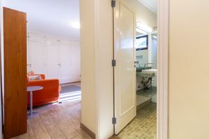 Image 30 - 922904