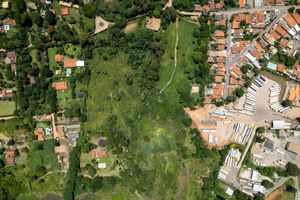 Image 11 - 922910