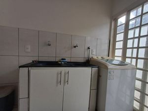 Image 21 - 922912