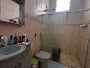 Image 14 - 922912