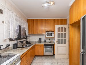 Image 15 - 922916