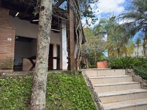 Image 97 - 922921