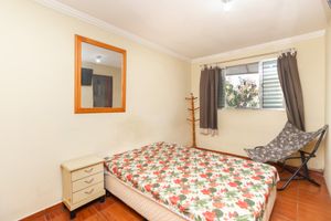 Image 17 - 922926