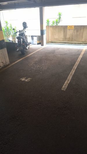 Image 7 - 922928